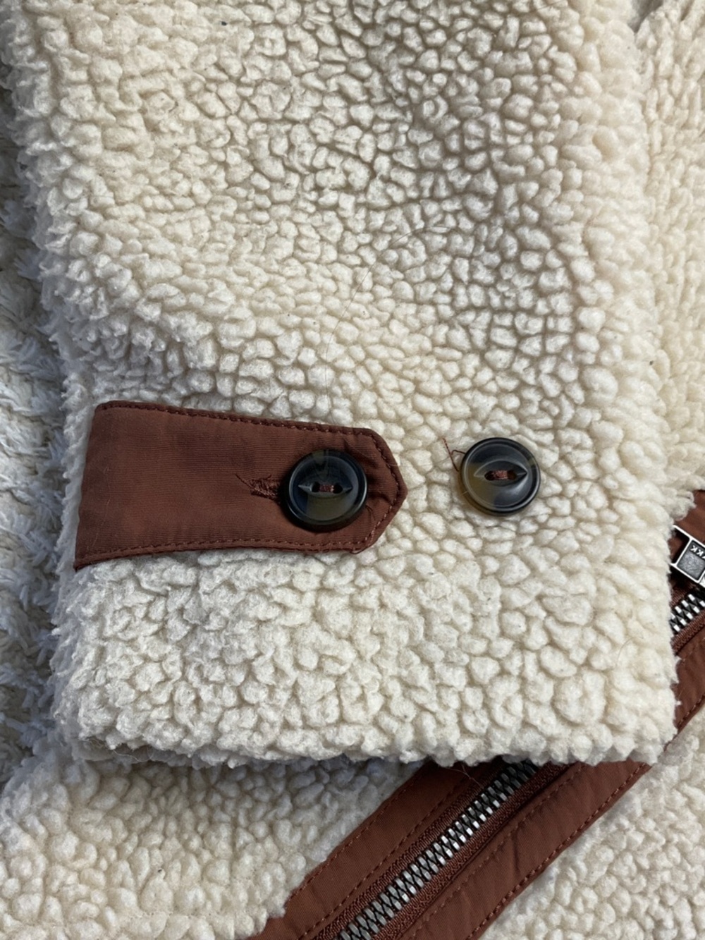 Patagonia Women's Divided Sky Jacket Sherpa with Brown Trim Size Medium - Picture 12 of 16